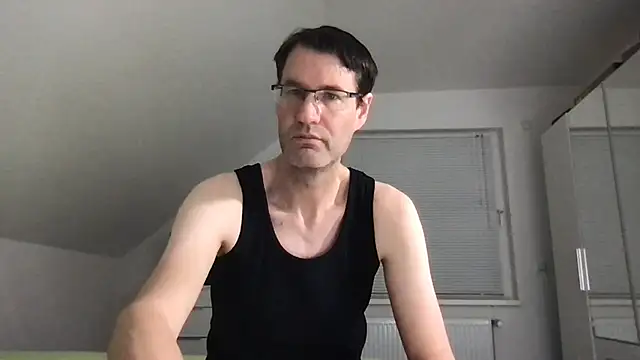 zxzx cam1 online show from January 2026 04:01:02 PM