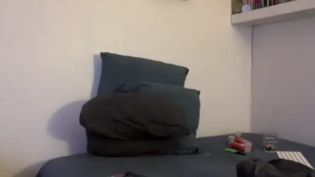 Snapshot of BurredShopping chatting on March 2026 09:47:02 PM BurredShopping online show from March 2026 09:47:02 PM