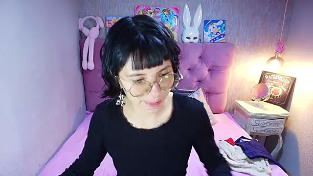 charlottemoonxz online show from March 2026 06:56:01 PM