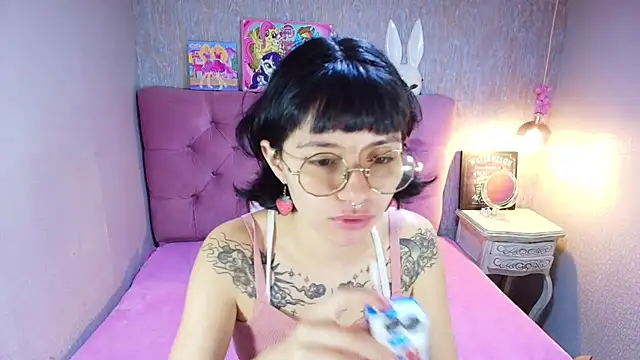 charlottemoonxz online show from March 2026 03:24:01 PM