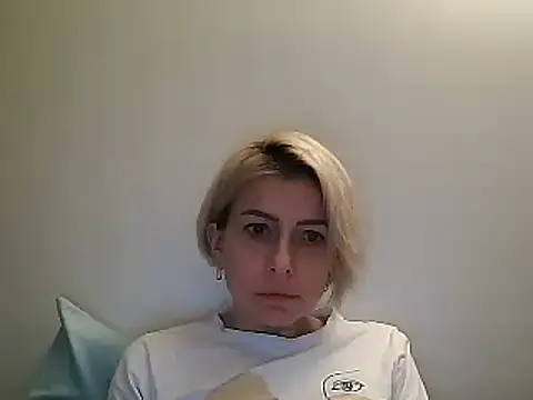 anechka1 online show from January 2025 02:38:02 AM