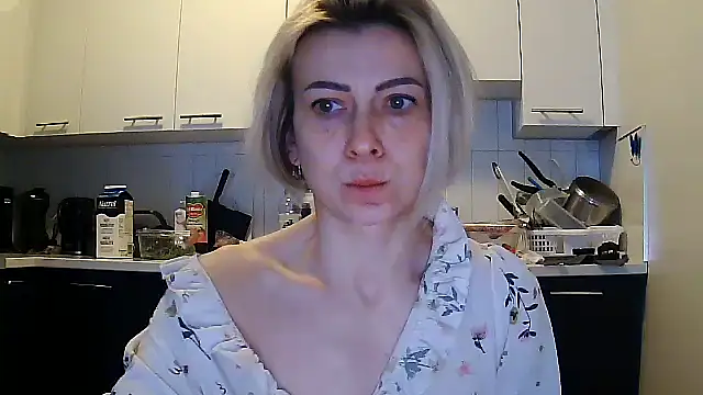 anechka1 online show from February 2025 12:03:02 PM