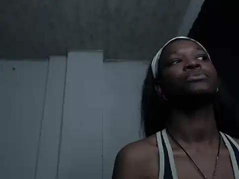 CarolinneMoor online show from December 2024 12:52:01 AM