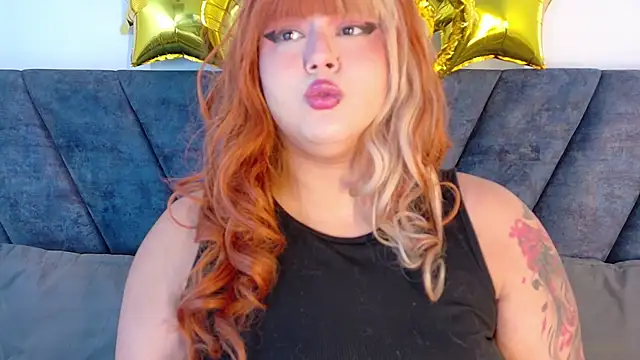 Snapshot of Karmilla_Rosse chatting on June 2026 10:39:02 AM Karmilla Rosse online show from June 2026 10:39:02 AM