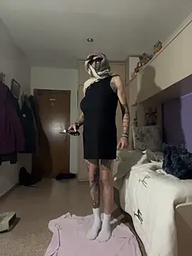 Kamaleonix online show from December 2025 11:10:01 PM