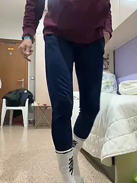 Kamaleonix online show from February 2026 09:27:02 PM