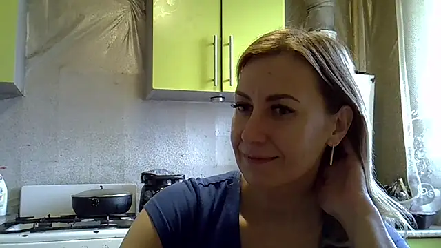 AshleyXHoney online show from December 2024 10:01:02 AM