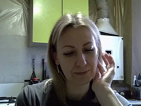 AshleyXHoney online show from October 2025 07:20:01 AM