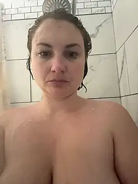 Snapshot of MilfyMrsRobinson chatting on January 2026 02:21:02 PM MilfyMrsRobinson online show from January 2026 02:21:02 PM