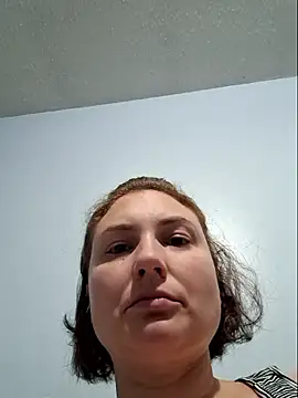 Snapshot of MilfyMrsRobinson chatting on January 2026 02:43:01 PM MilfyMrsRobinson online show from January 2026 02:43:01 PM