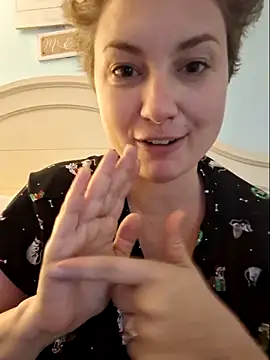 Snapshot of MilfyMrsRobinson chatting on February 2026 02:37:01 PM MilfyMrsRobinson online show from February 2026 02:37:01 PM