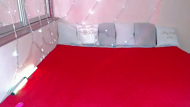 LizaSenri online show from February 2026 07:37:02 AM