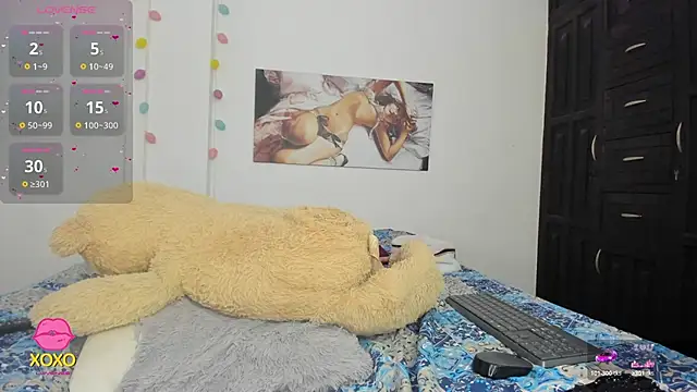 dulce kim online show from February 2025 07:02:02 PM