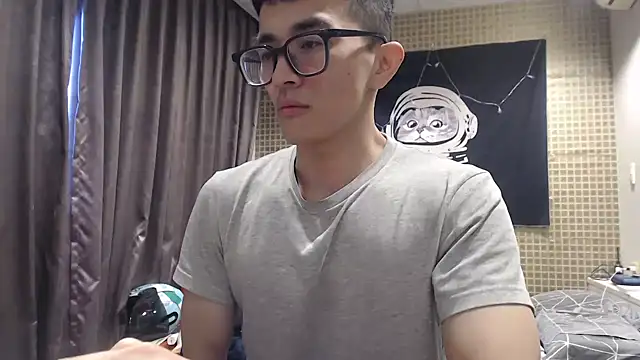 Snapshot of Stevenjt chatting on January 2026 01:43:01 AM Stevenjt online show from January 2026 01:43:01 AM