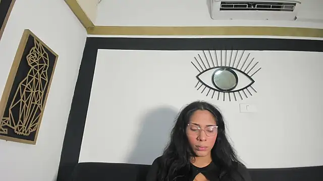 EmilyGomezLS online show from March 2026 11:32:01 AM