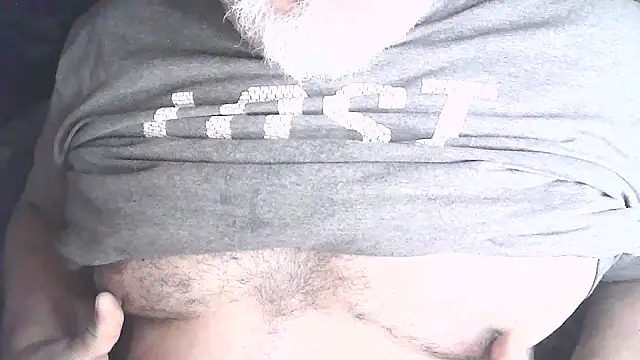 Snapshot of cashot58 chatting on April 2026 01:25:02 PM cashot58 online show from April 2026 01:25:02 PM