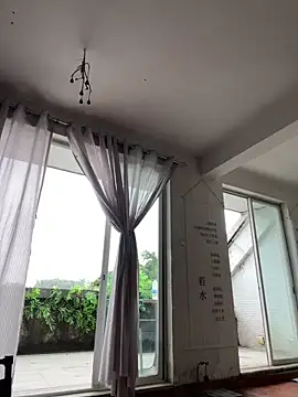 Eliza-E online show from March 2026 03:21:02 AM