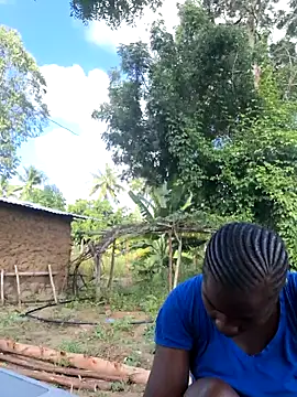 missarpie online show from September 2025 05:23:01 AM