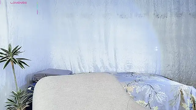 I Am Boo online show from April 2026 04:21:01 PM