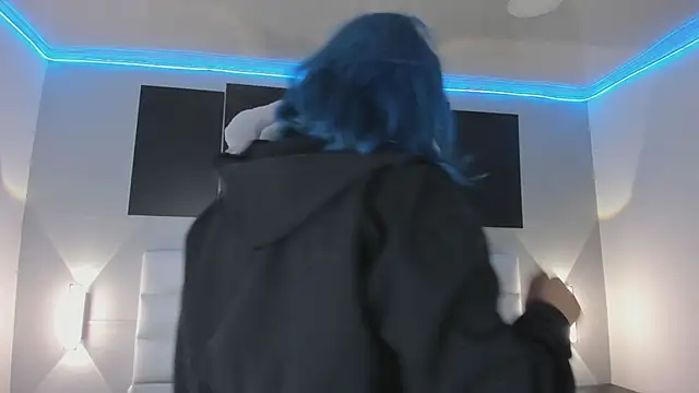 sofi bakerr online show from December 2025 11:36:02 AM