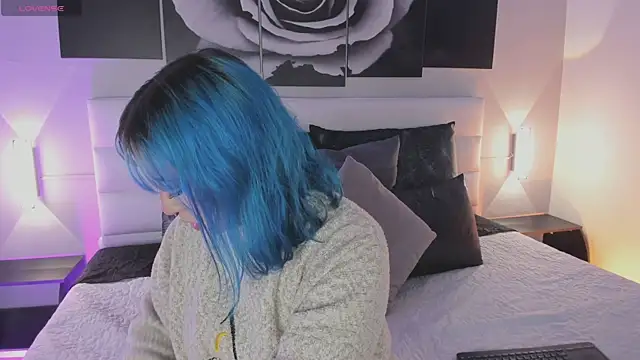 sofi bakerr online show from December 2025 11:38:02 AM