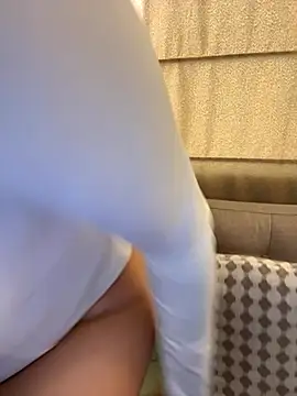 DaryRos online show from November 2025 08:43:01 PM