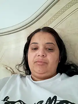 sarahhh1987 online show from October 2025 05:44:02 AM