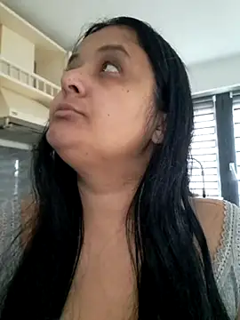 sarahhh1987 online show from November 2025 08:26:01 AM