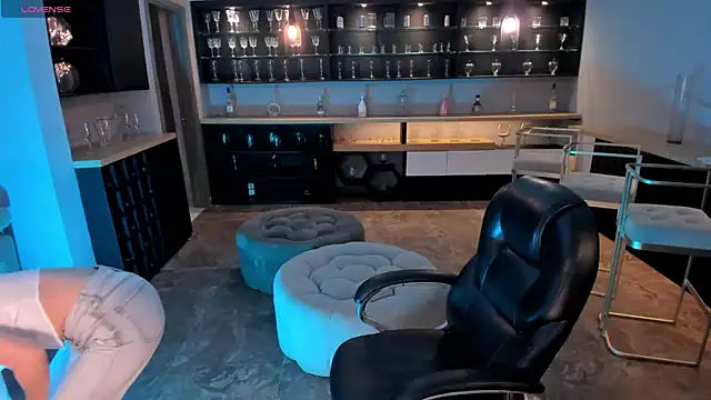 ViolettHansson online show from March 2025 07:09:02 PM