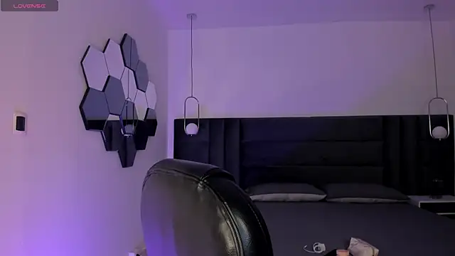 ViolettHansson online show from February 2026 06:22:02 PM