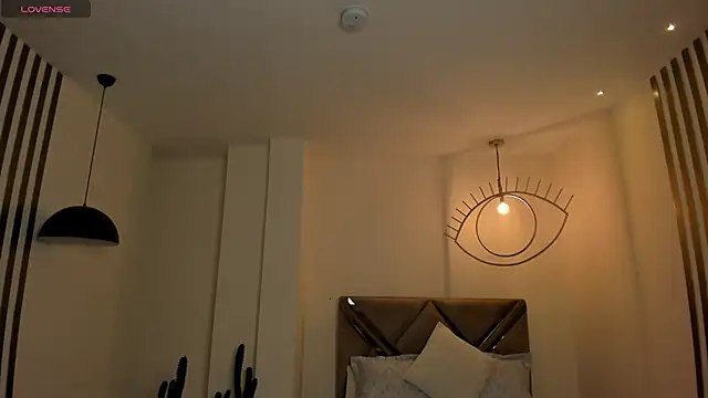 AliceHarper  online show from February 2026 09:46:01 PM