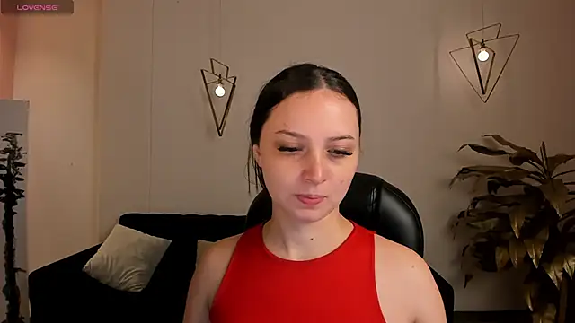 Snapshot of AliceHarper_ chatting on May 2026 06:26:02 PM AliceHarper online show from May 2026 06:26:02 PM