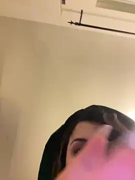 holyeroticss online show from January 2025 01:22:02 AM