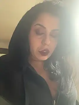 holyeroticss online show from March 2025 09:29:01 PM