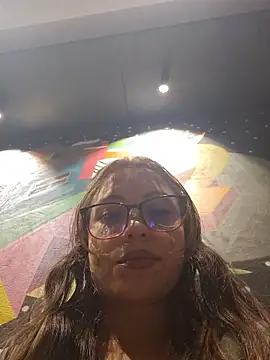 mmmVirginia online show from October 2025 07:16:01 PM