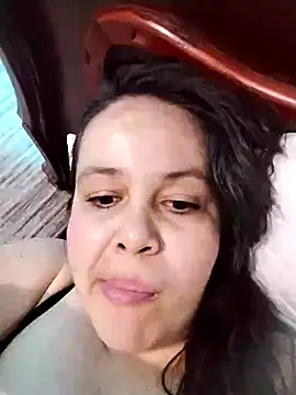 lunanataly online show from February 2025 12:36:02 AM