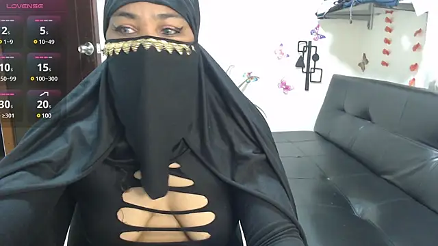 Snapshot of Aaliyah_brown chatting on March 2025 07:56:02 AM Aaliyah brown online show from March 2025 07:56:02 AM