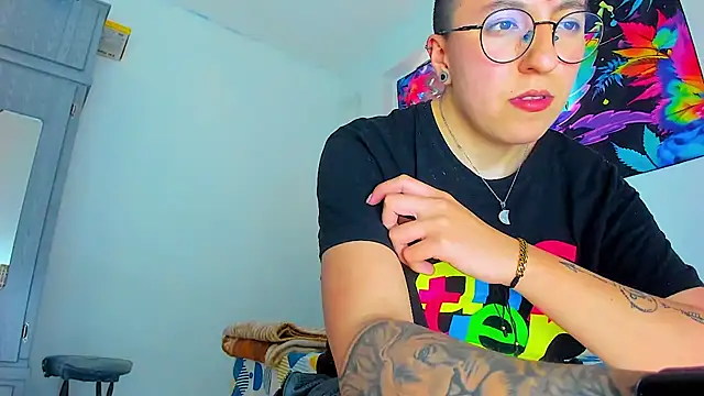 Sexyboy 666 online show from January 2026 03:49:02 PM