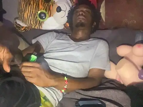 SlimeCrownzOut5 online show from November 2025 12:27:01 AM