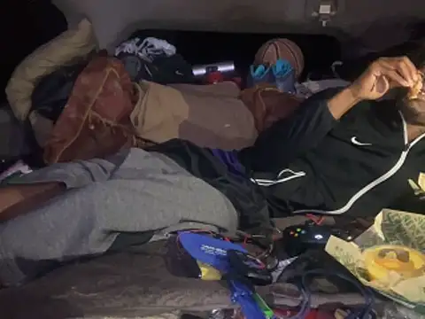 Snapshot of SlimeCrownzOut5 chatting on February 2026 05:47:01 AM SlimeCrownzOut5 online show from February 2026 05:47:01 AM