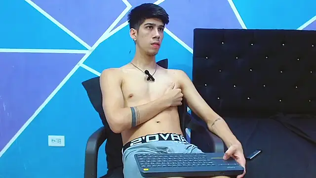 jhony-sex online show from December 2024 04:01:02 AM