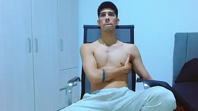 jhony-sex online show from September 2025 06:57:02 AM