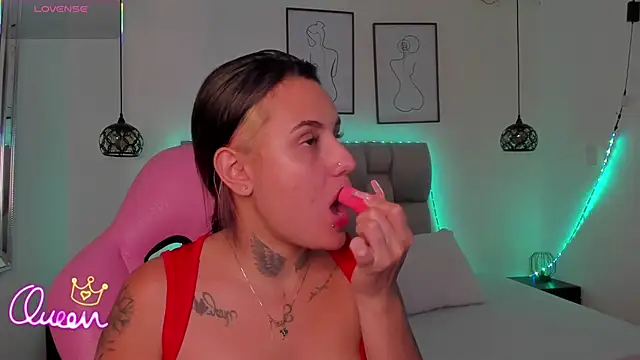 Snapshot of Susan-Sweet-7 chatting on February 2026 08:16:01 PM Susan-Sweet-7 online show from February 2026 08:16:01 PM