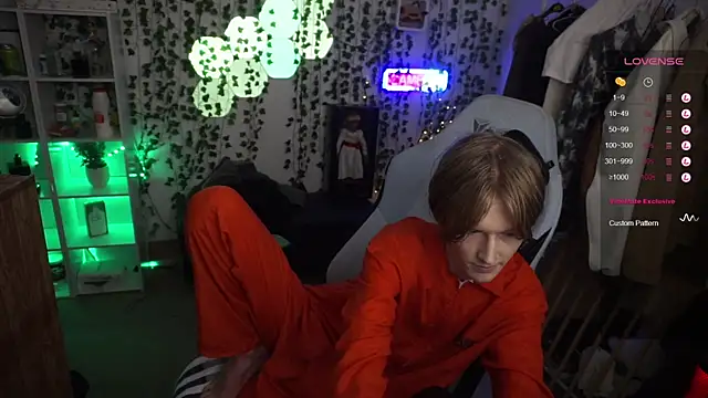 twinkben online show from January 2025 08:22:02 PM