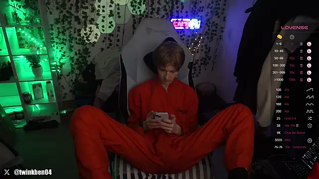 twinkben online show from March 2025 05:52:01 PM