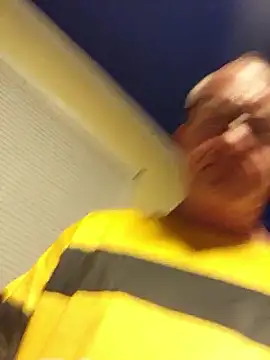 justjerkinaround666 online show from February 2026 02:52:02 AM