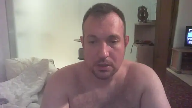 Snapshot of Mike_12hot chatting on April 2026 07:47:02 PM Mike 12hot online show from April 2026 07:47:02 PM