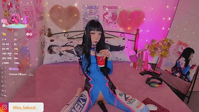 Misa Sakurai online show from October 2025 07:18:01 PM