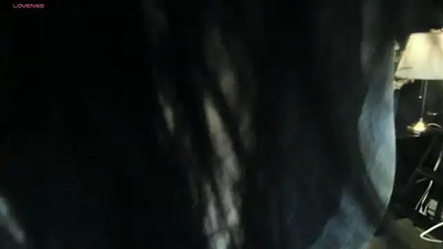 KimBeee online show from December 2025 07:03:02 AM