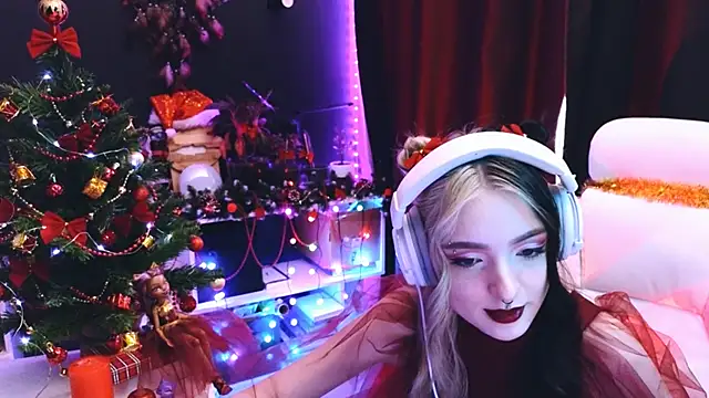 Snapshot of Avi_Nile chatting on December 2024 02:55:01 AM Avi Nile online show from December 2024 02:55:01 AM